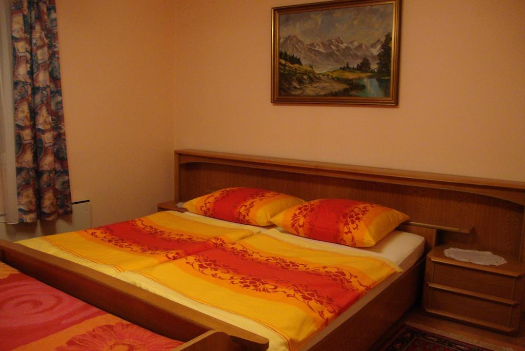 Apartamento Maria Aichholzer Sankt Jakob im Rosental Habitación foto